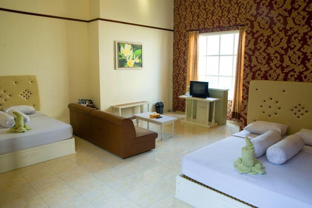 Family Hotel Gradia 1 Batu  Exterior photo